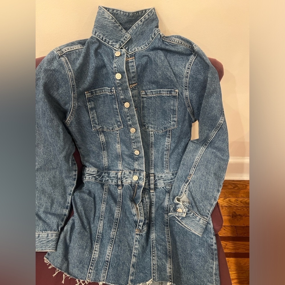 Zara denim dress with lapel collar and long sleeves.